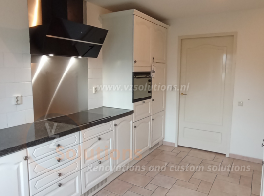 #002 - Insurance projects - VZ Solutions - Renovations and custom solutions - Fire damage - Insurance damage - adapt after damage - custom stainless steel plates - custom stainless steel profiles - paint 2