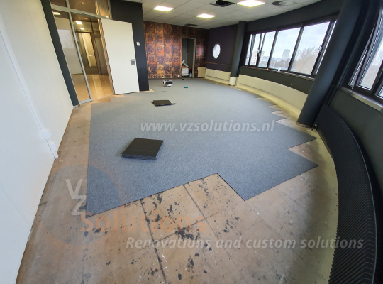 VZ Solutions – Handywomen Almere – Handyman Almere – Renovations and custom solutions – Honest handyman company – Trusted handyman company – Office projects – Laying carpet tiles – Installing carpet tiles VZ Solutions – Handywomen Almere – Handyman Almere – Renovations and custom solutions – Honest handyman company – Trusted handyman company – Office projects – Laying carpet tiles – Installing carpet tiles